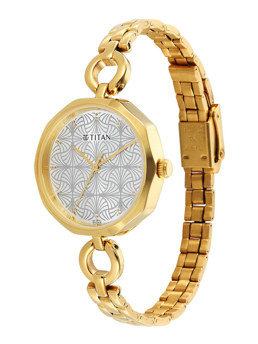 Titan Karishma Silver Dial Watch for Women 2702YM01